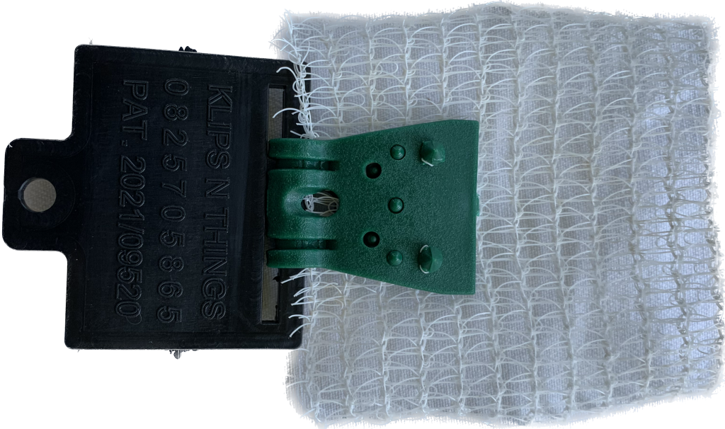 AgriNet open and close clip