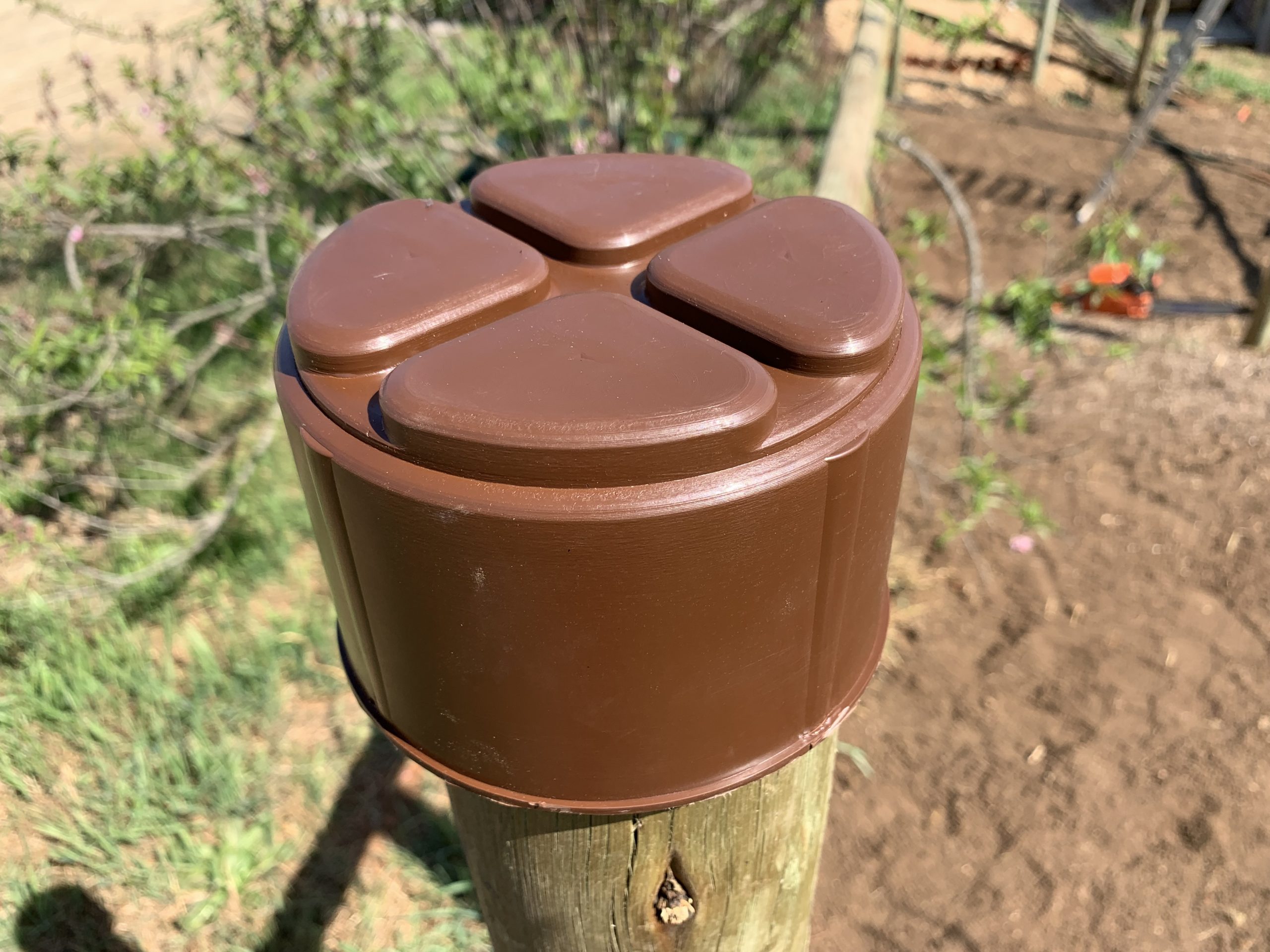 Pole Cap Brown 125mm for a 125mm pole